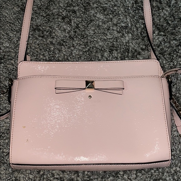 kate spade Handbags - Kate space shoulder purse